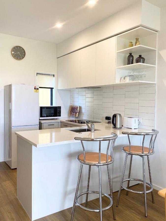 Апартаменты Stunning Townhouse - Walking To Botany Shopping Center Окленд Экстерьер фото